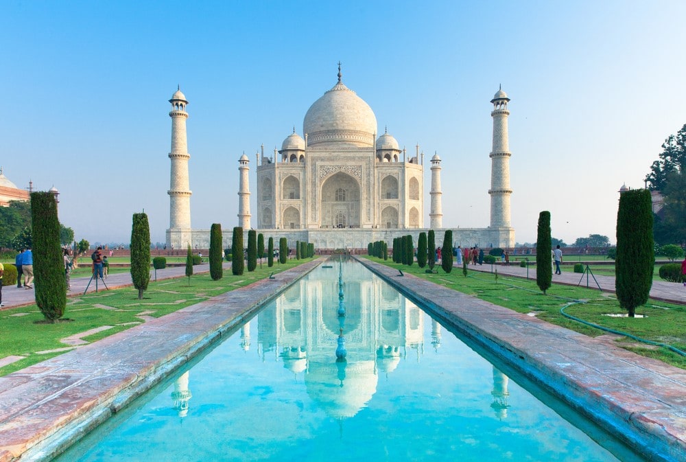 Things to do in India Experience the beauty of the Taj Mahal and other Indian temples