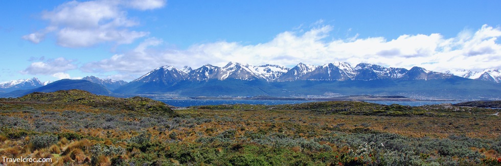 Argentine-Chilean Isla Grande de Tierra del Fuego, to the south Hoste, Navarino, and Picton and Nueva.