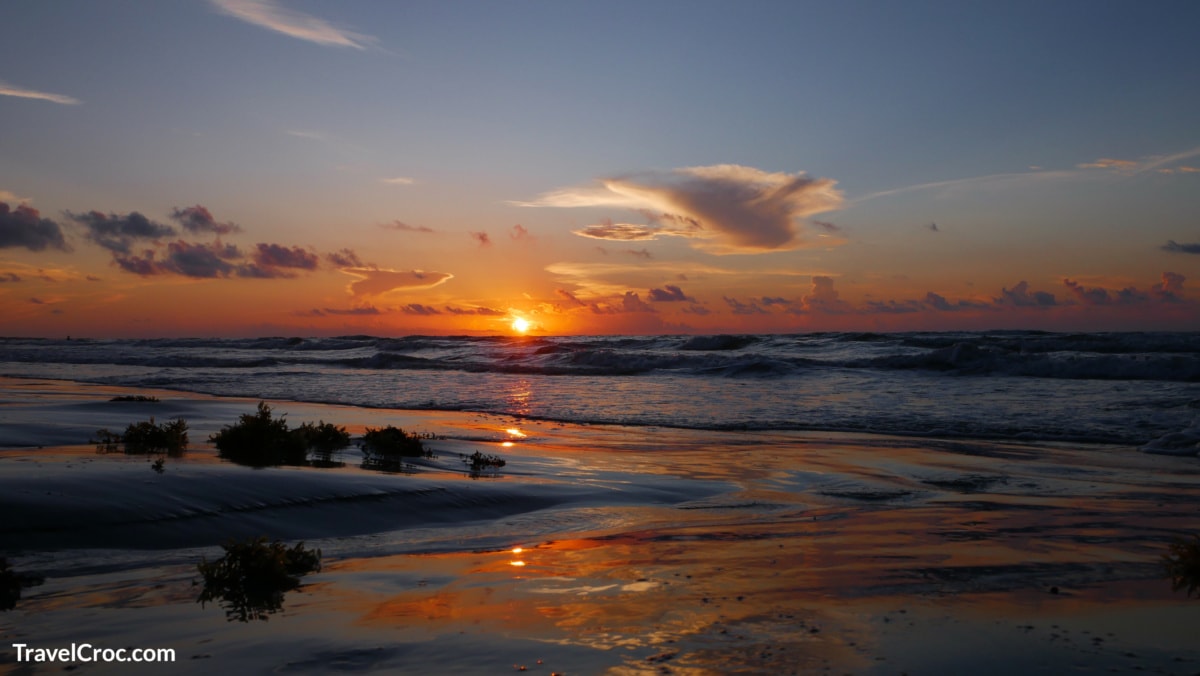 Beach towns in Texas Surfside Beach view sunset