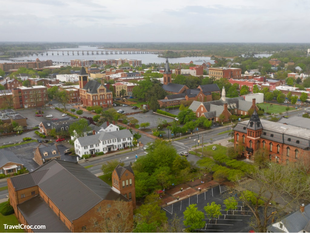 New Bern North Carolina is situated on the Neuse River and was the states first capital