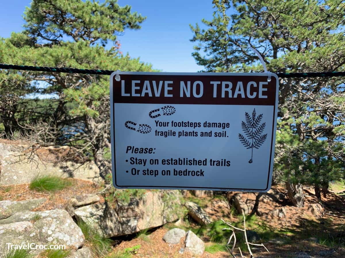warning hikers to stay on trails