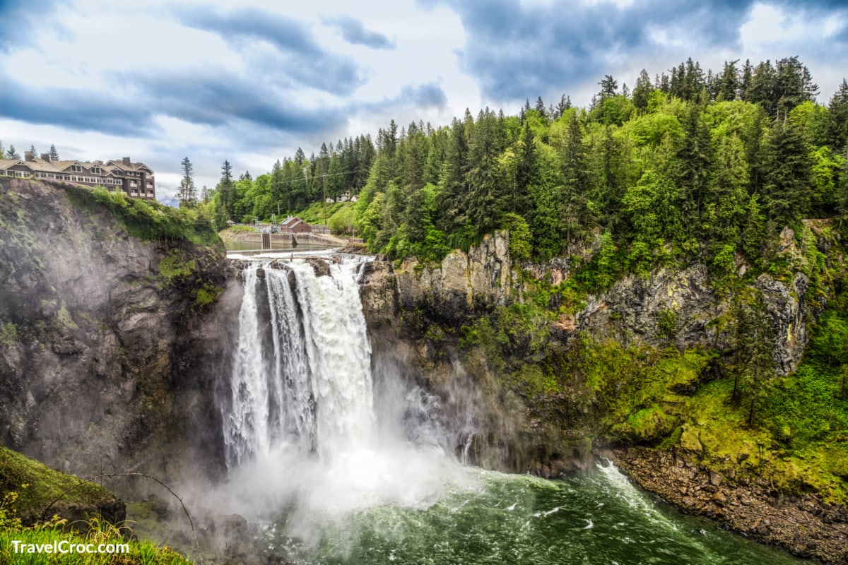 Snoqualmie Falls - Waterfall hikes near Seattle
