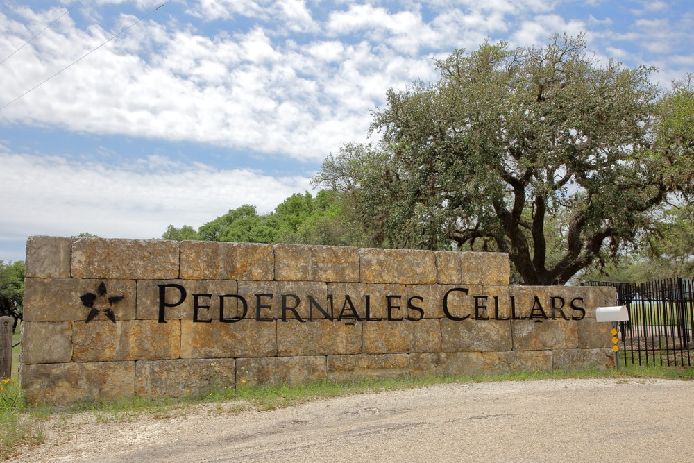 Pedernales,Cellars,Is,Wine,Tasting,Room,And,Vineyard,Located,Along