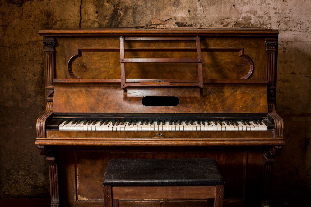 Flea Markets Springfield MO - Antique Piano