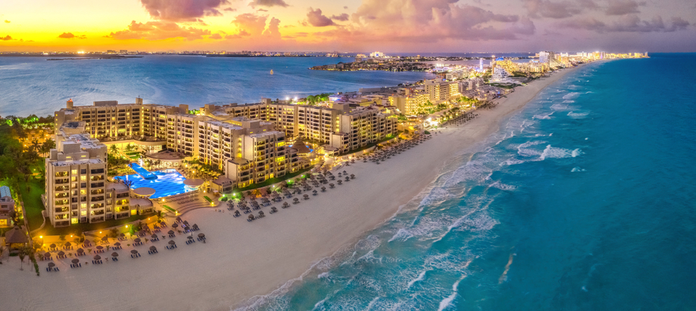 Best Time To Visit Cancun Beach